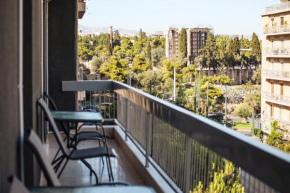 3BD apartment with Acropolis & Temple of Zeus view